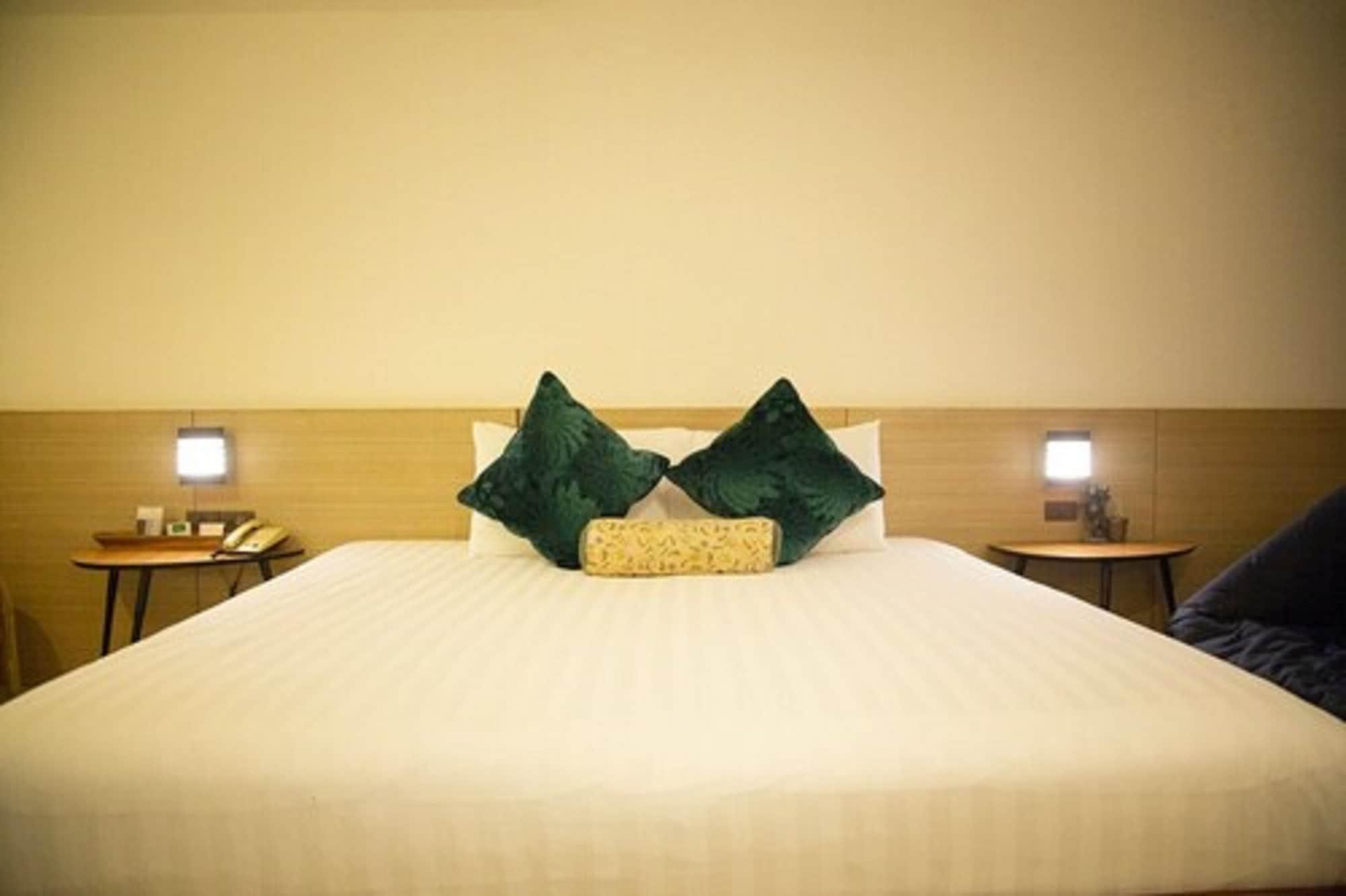 Baboona Beachfront Living Pattaya Buitenkant foto